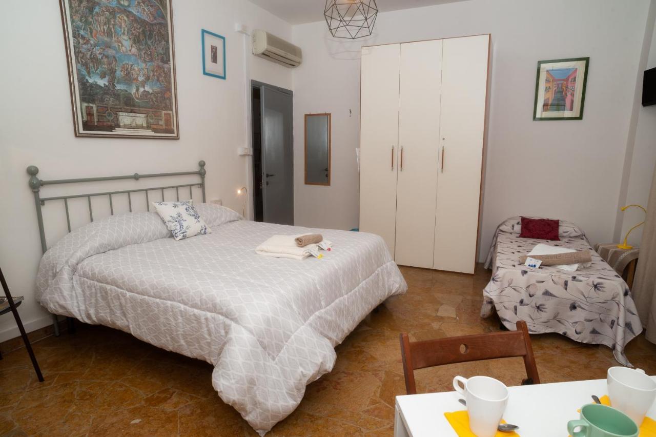 Guesthouse Amici Miei Firenze Eksteriør billede