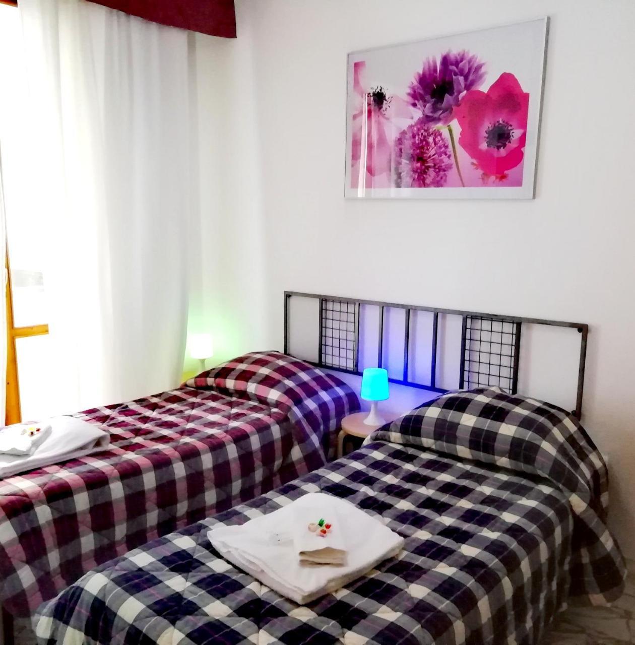 Guesthouse Amici Miei Firenze Eksteriør billede